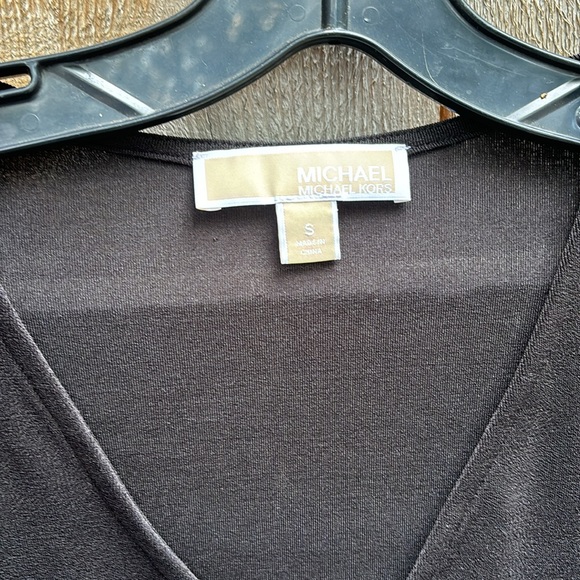 Michael Kors black shirt with gold open riveted sleeves size S - Picture 5 of 8